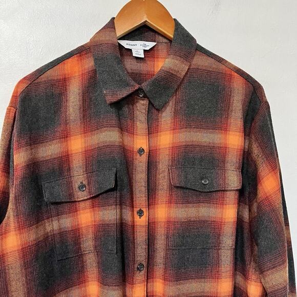 Old Navy Womens Swiftie Boyfriend Flannel Shirt Size LT Evermore Country Barn - Picture 4 of 7